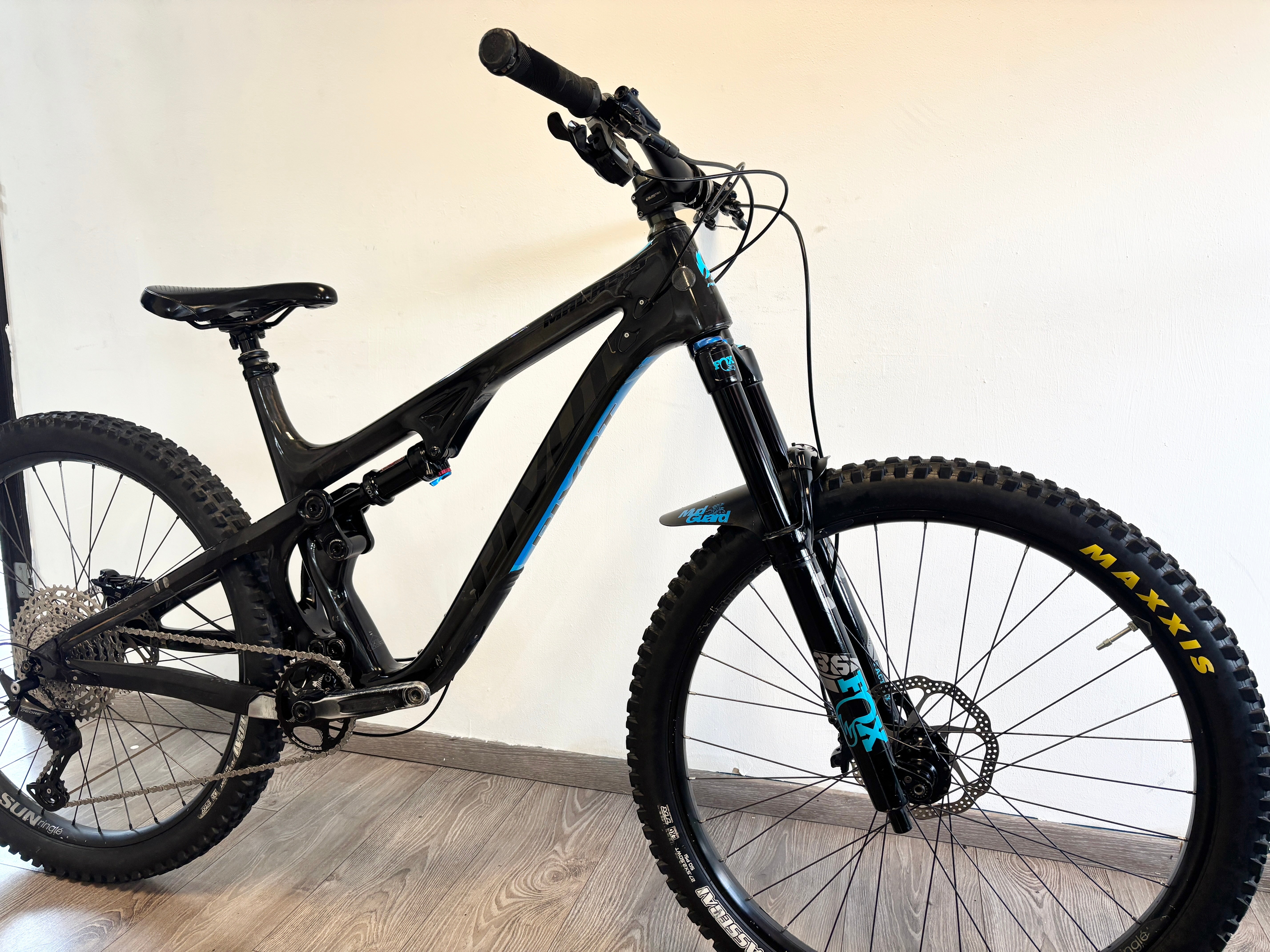 Pivot Mach 5.5