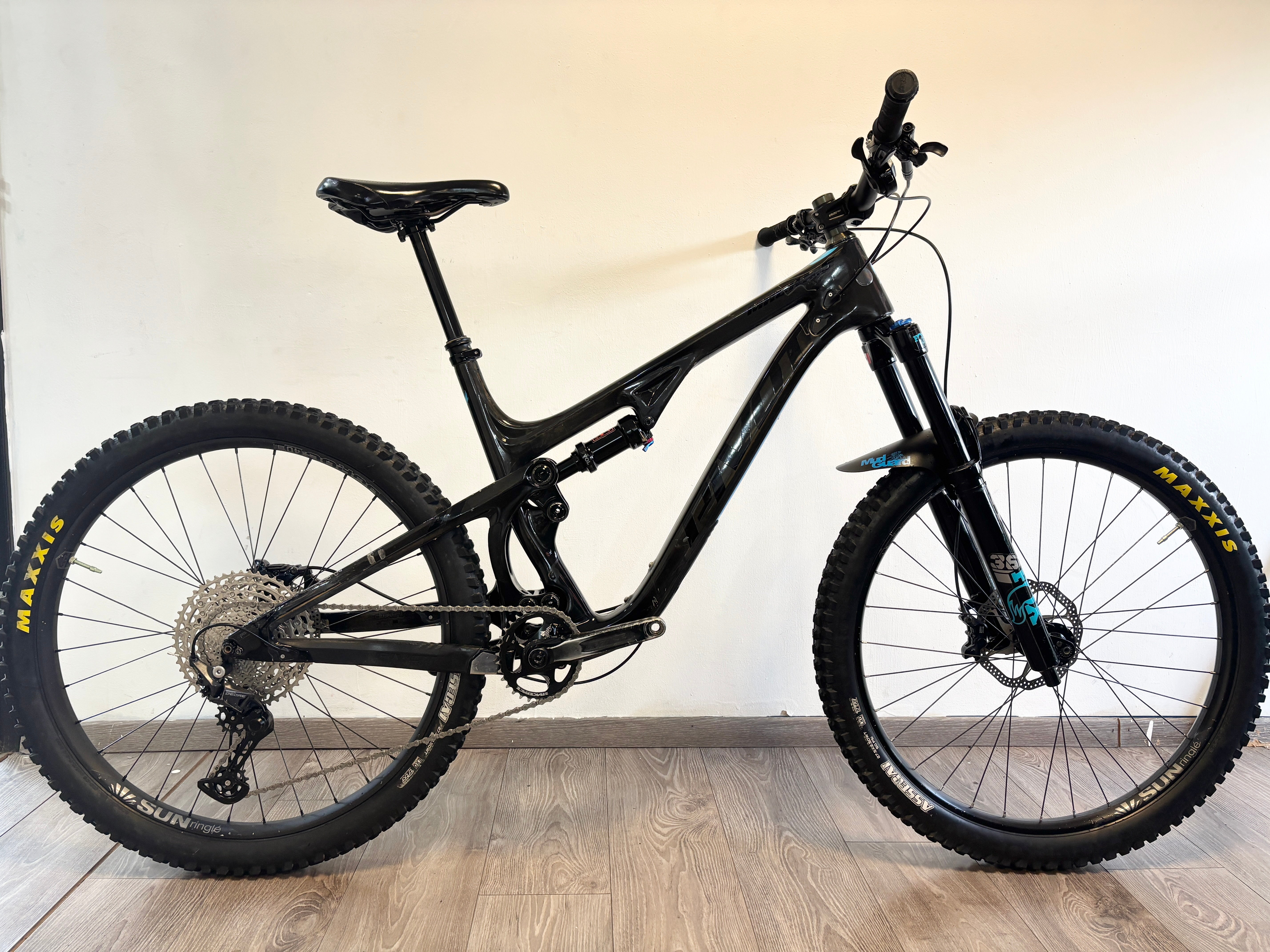 Pivot Mach 5.5