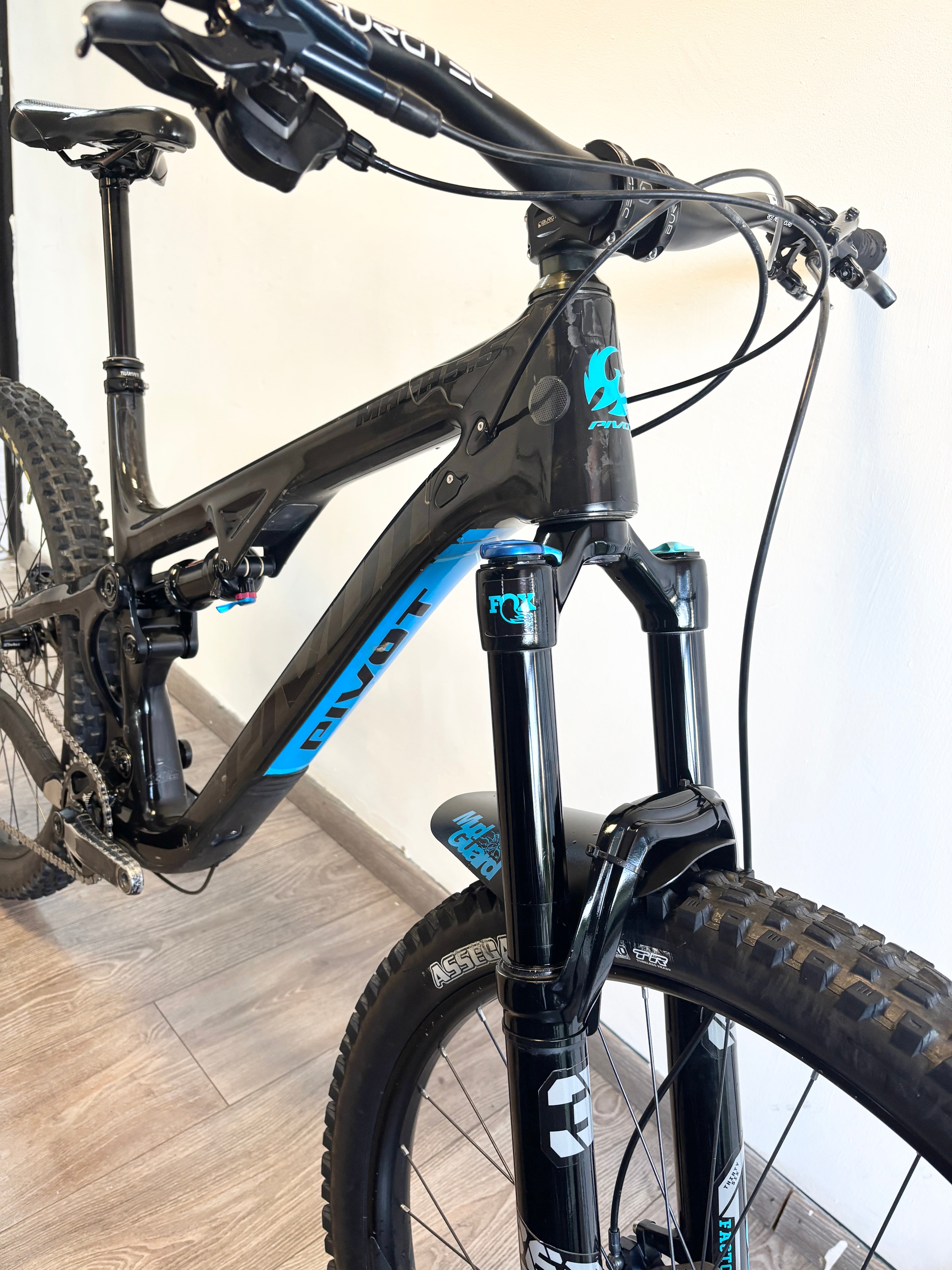 Pivot Mach 5.5