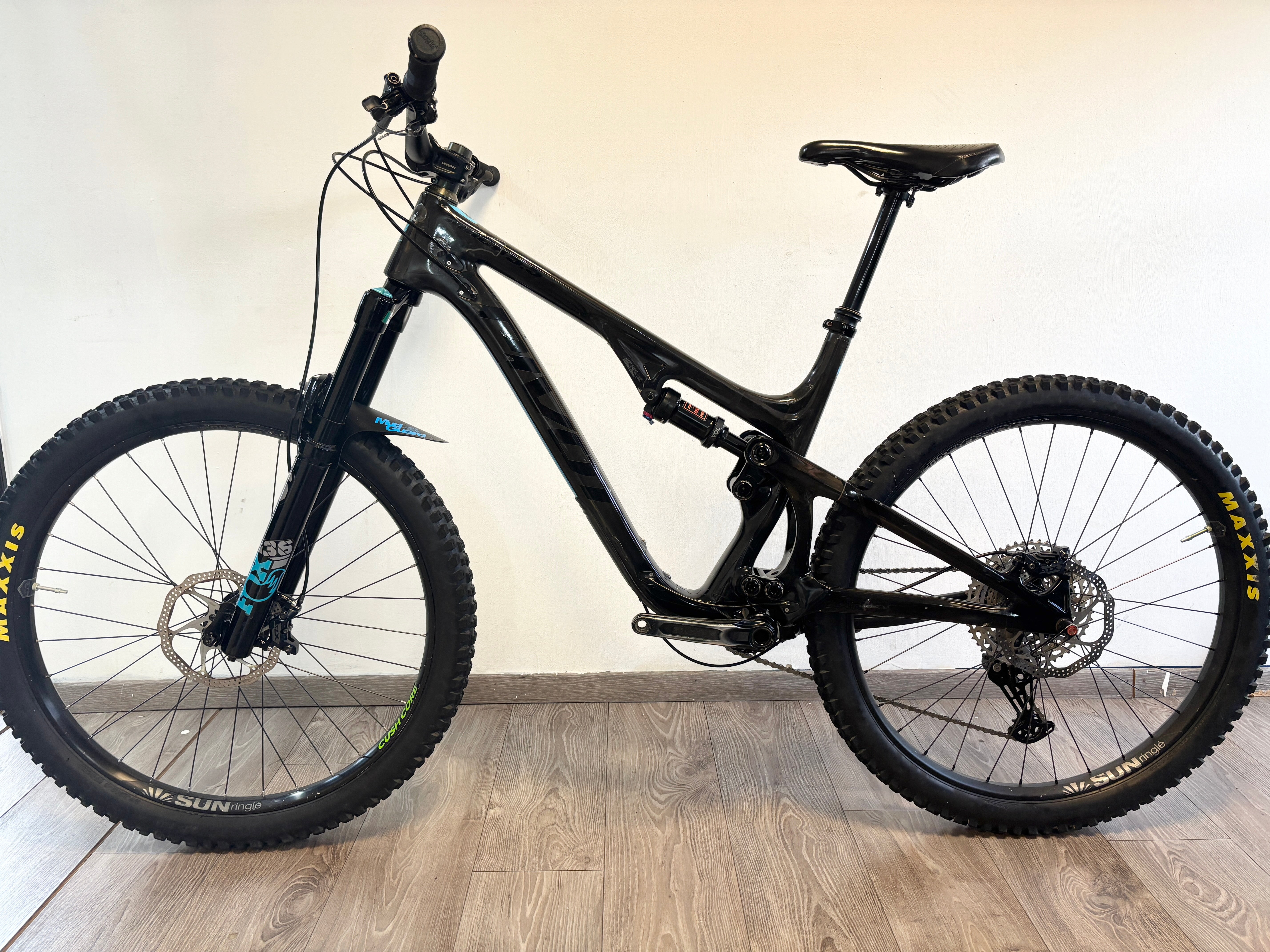 Pivot Mach 5.5