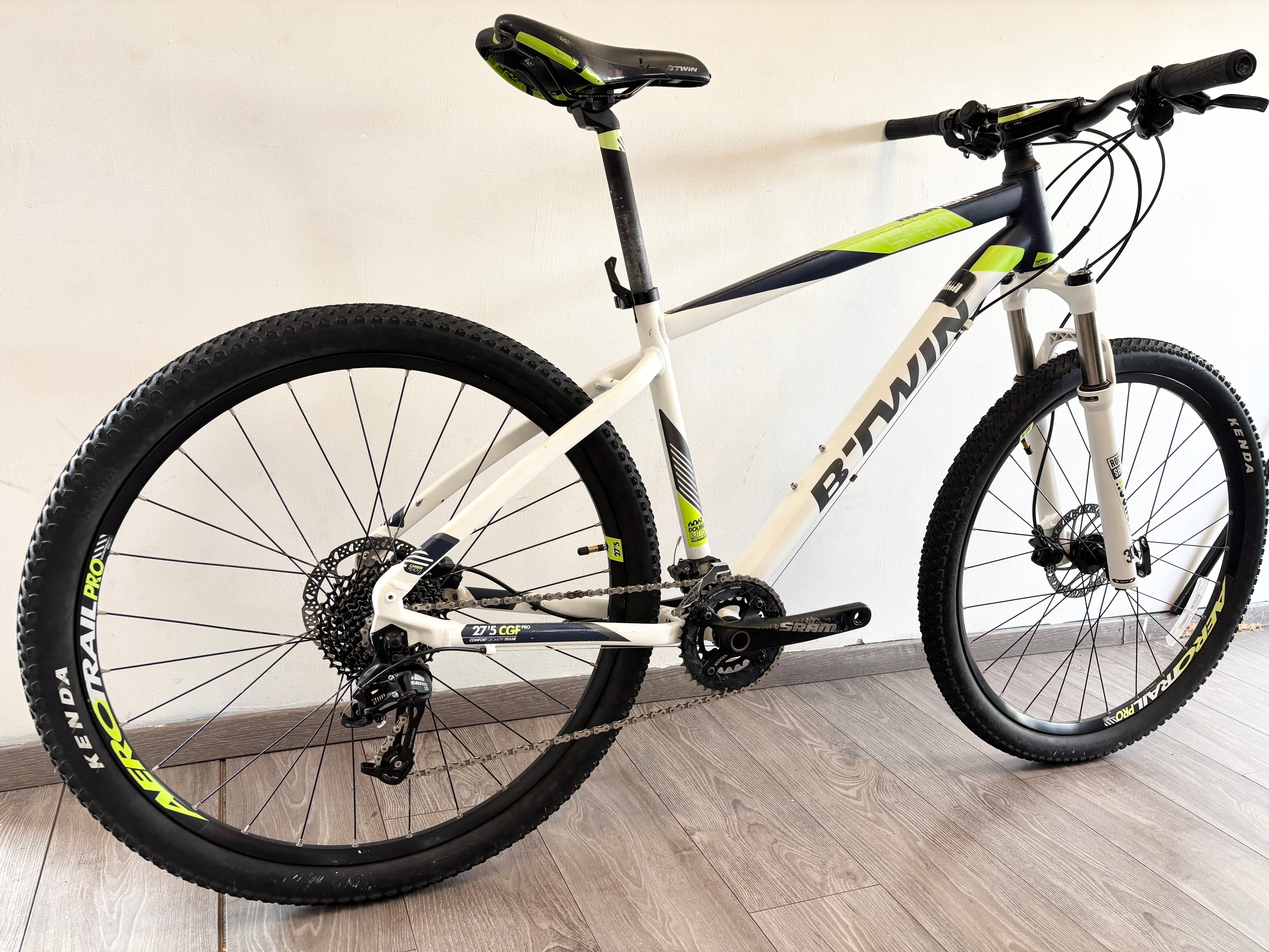BTWIN ROCKRIDER 560