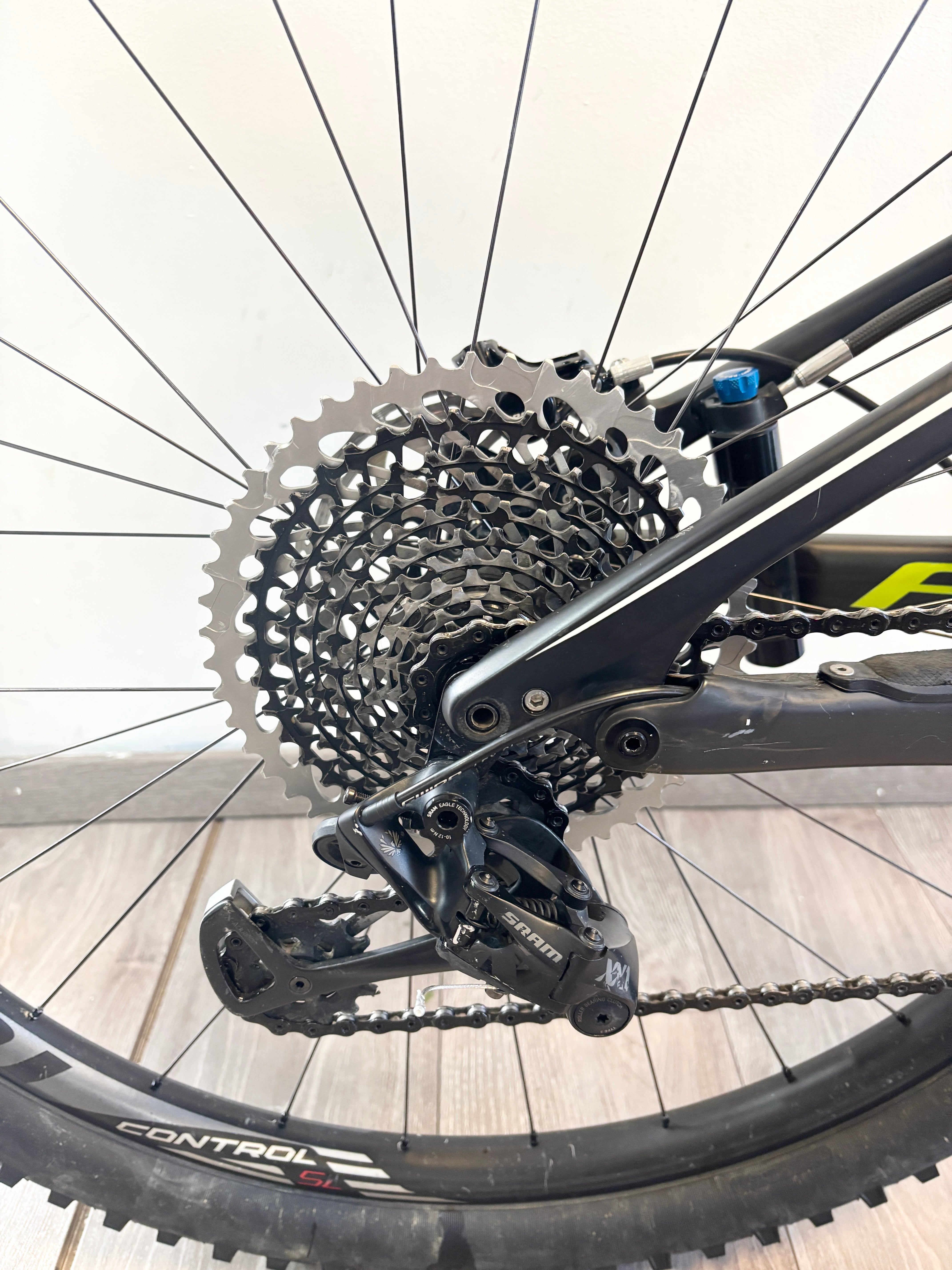 S-WORKS EPIC FSR WORLD CUP