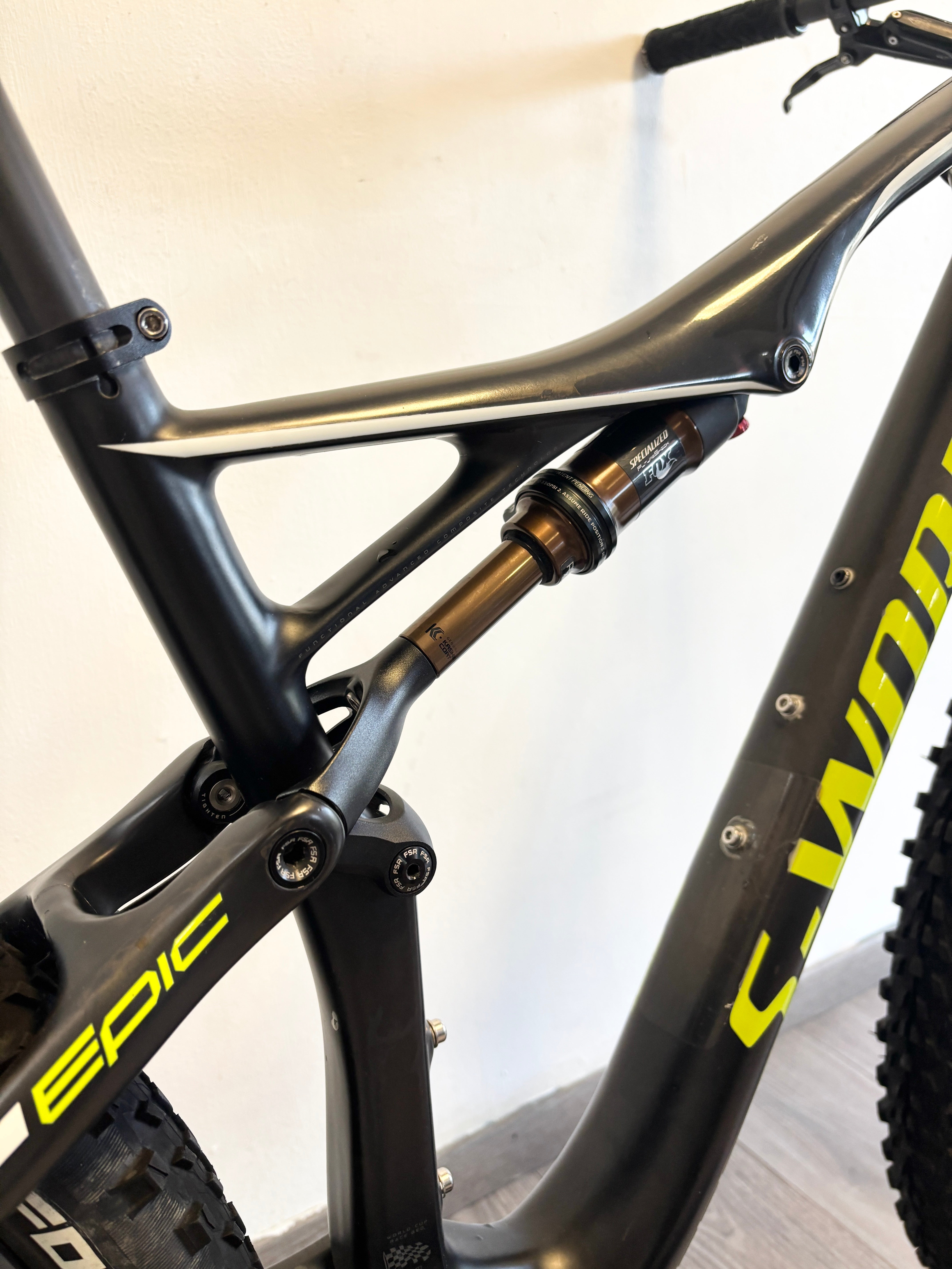 S-WORKS EPIC FSR WORLD CUP