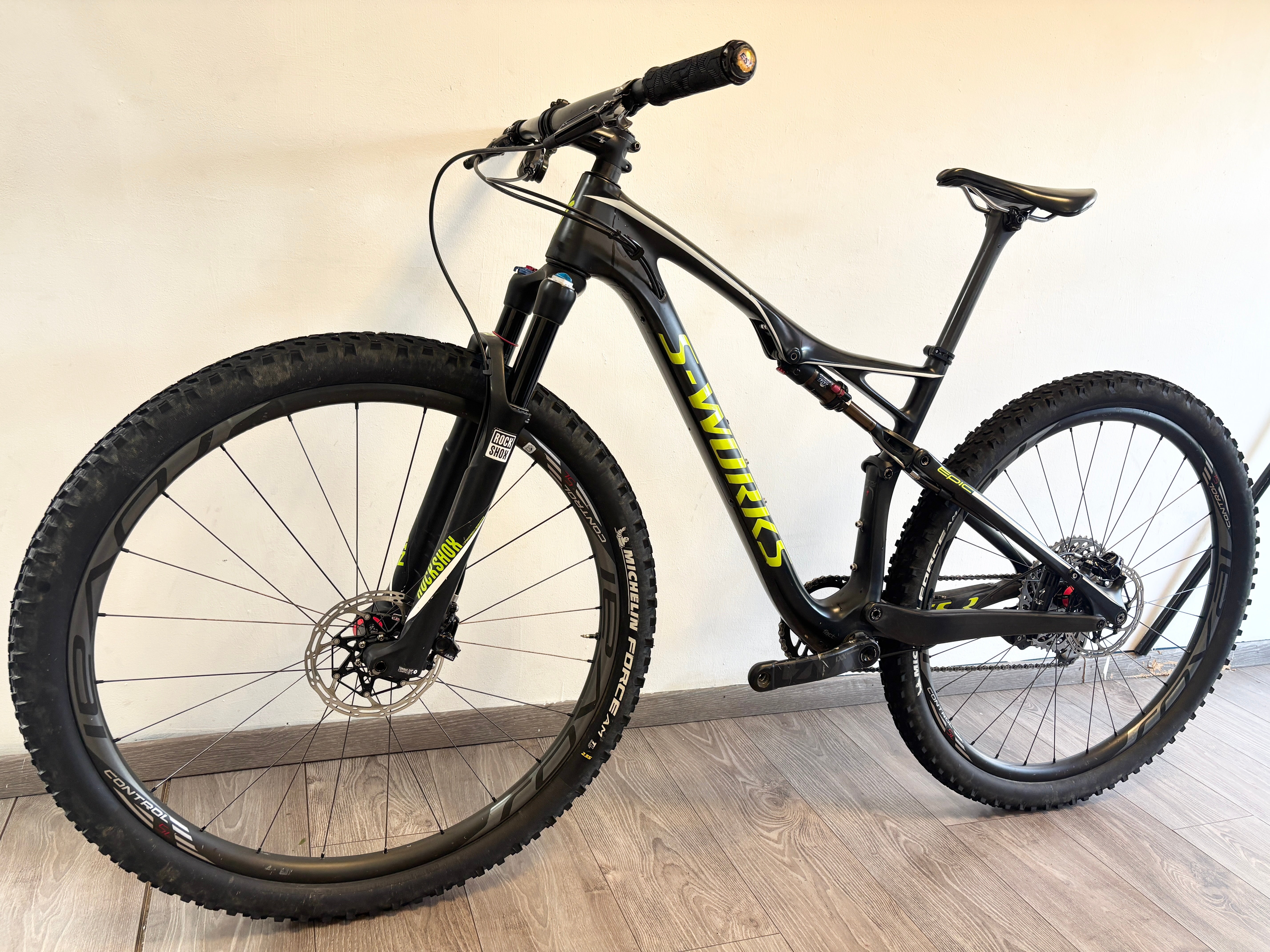 S-WORKS EPIC FSR WORLD CUP