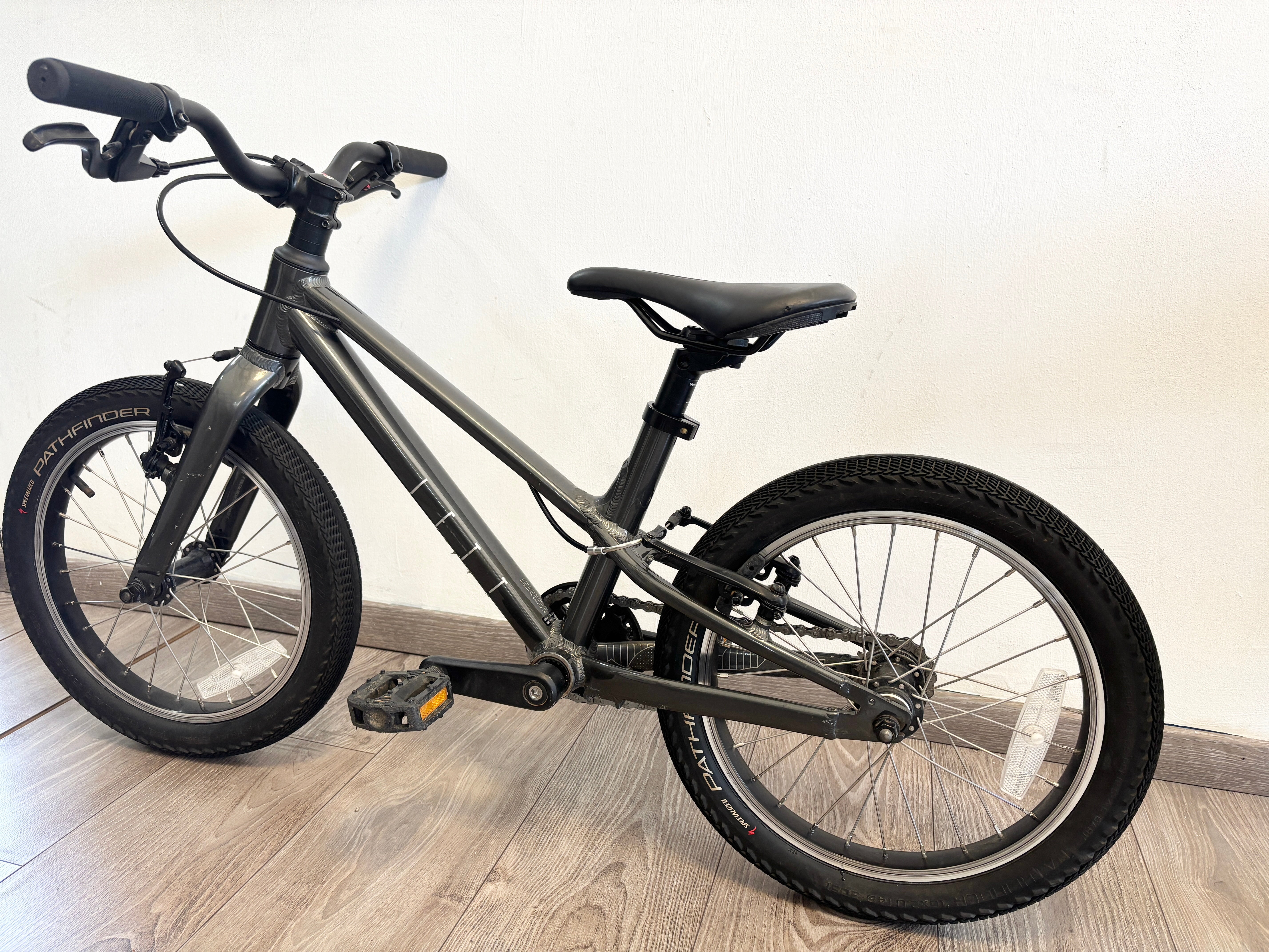 SPECIALIZED JETT KIDS