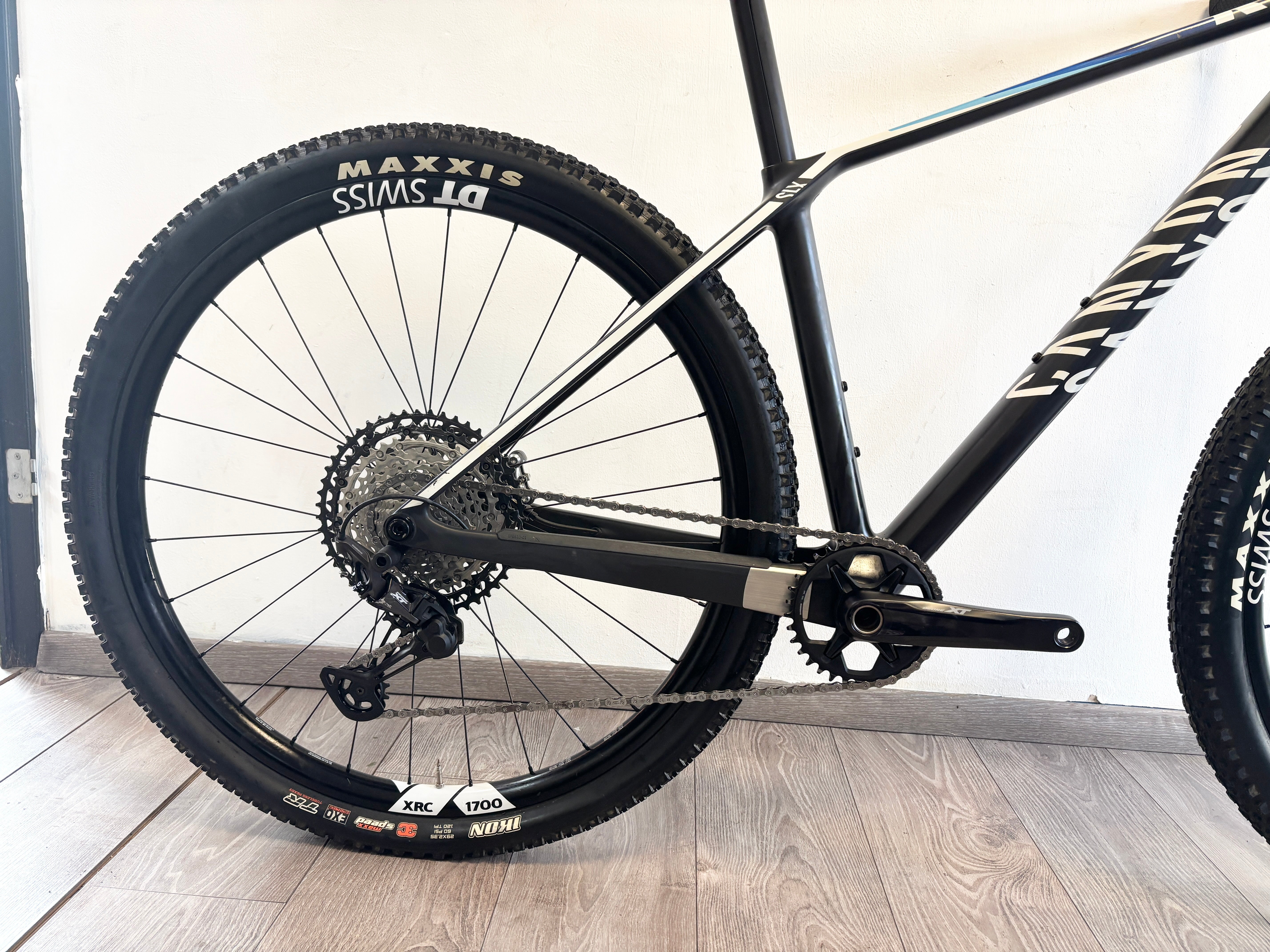 CANYON EXCEED SLX