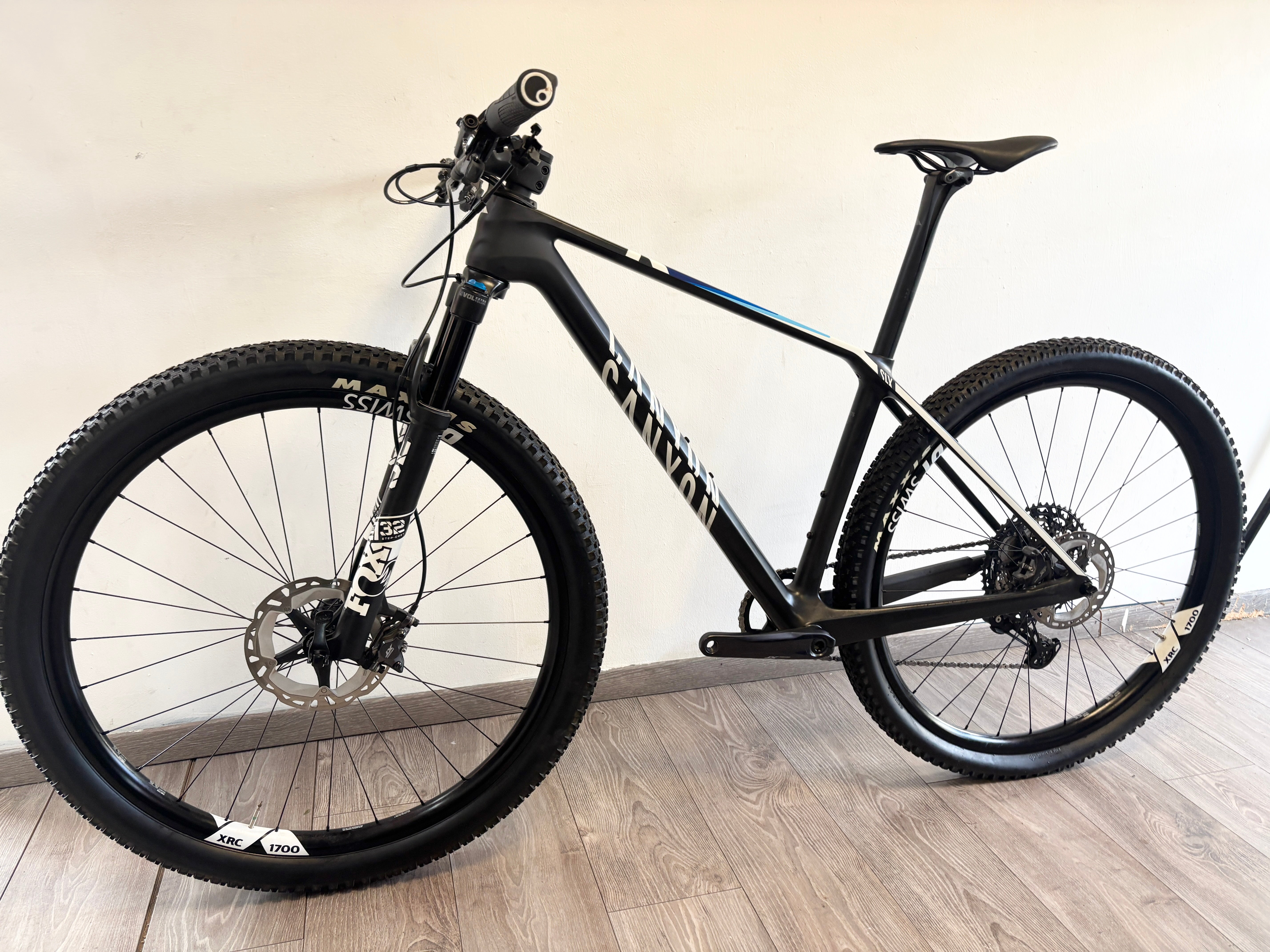 CANYON EXCEED SLX