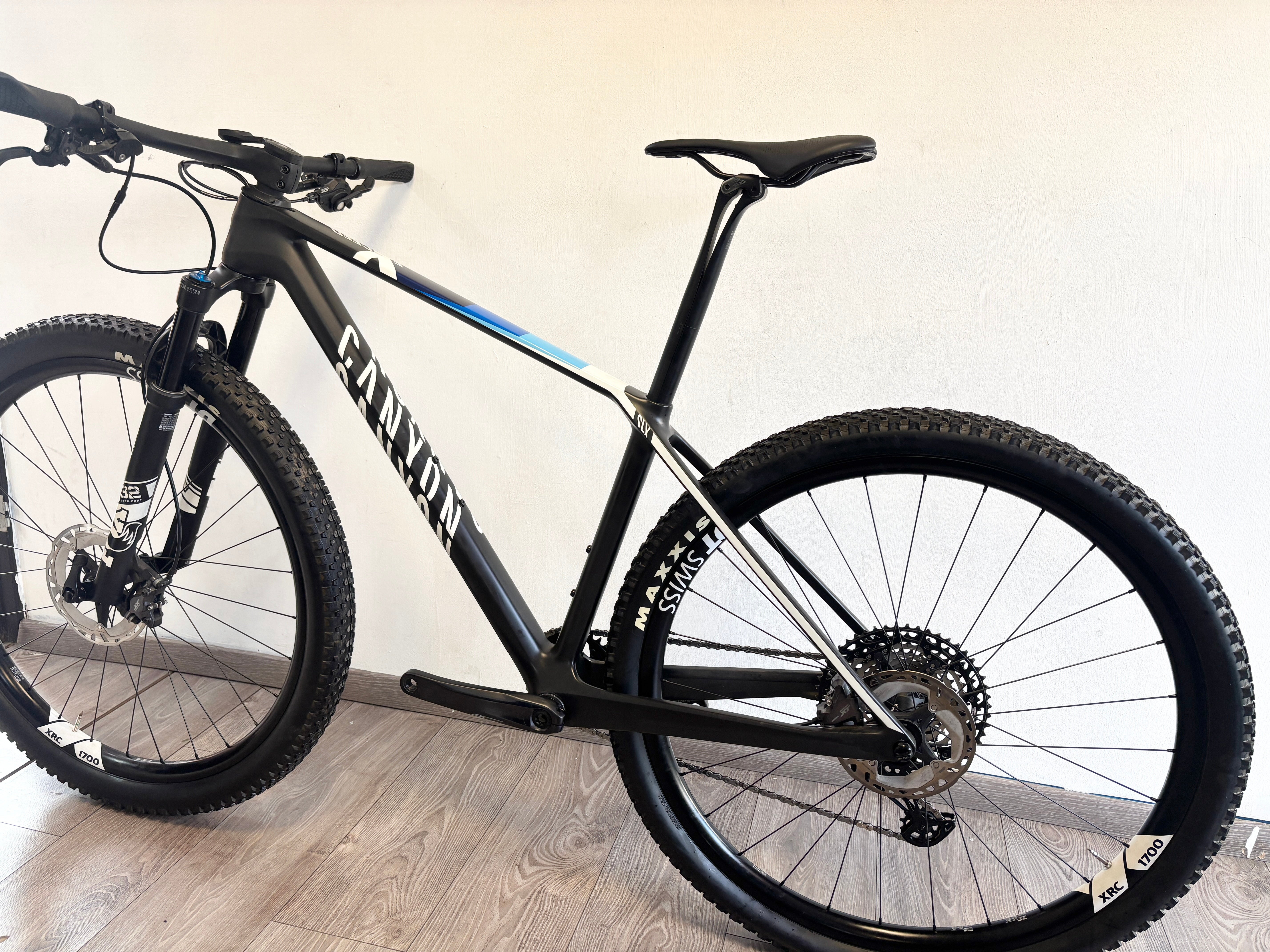 CANYON EXCEED SLX