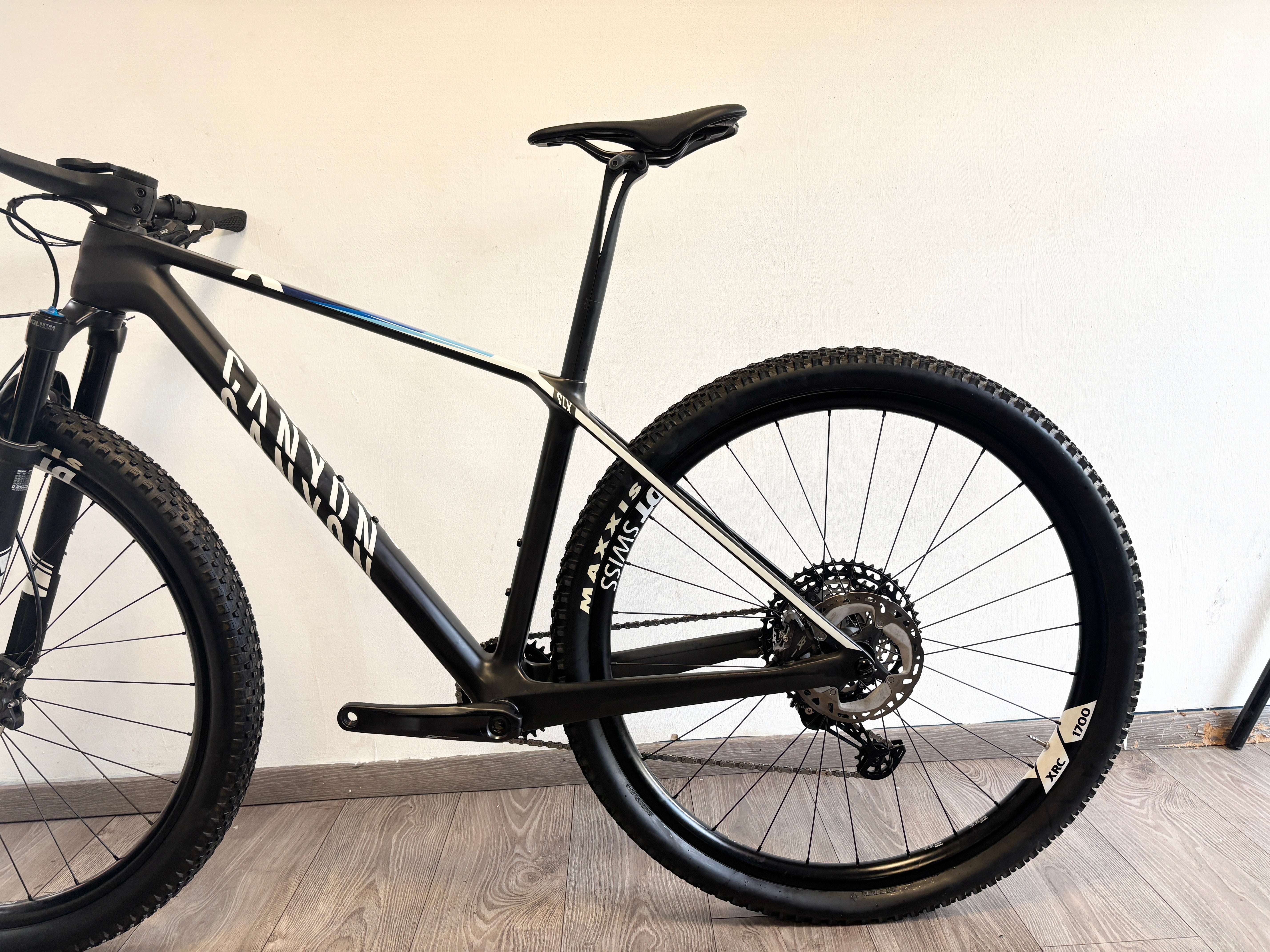 CANYON EXCEED SLX
