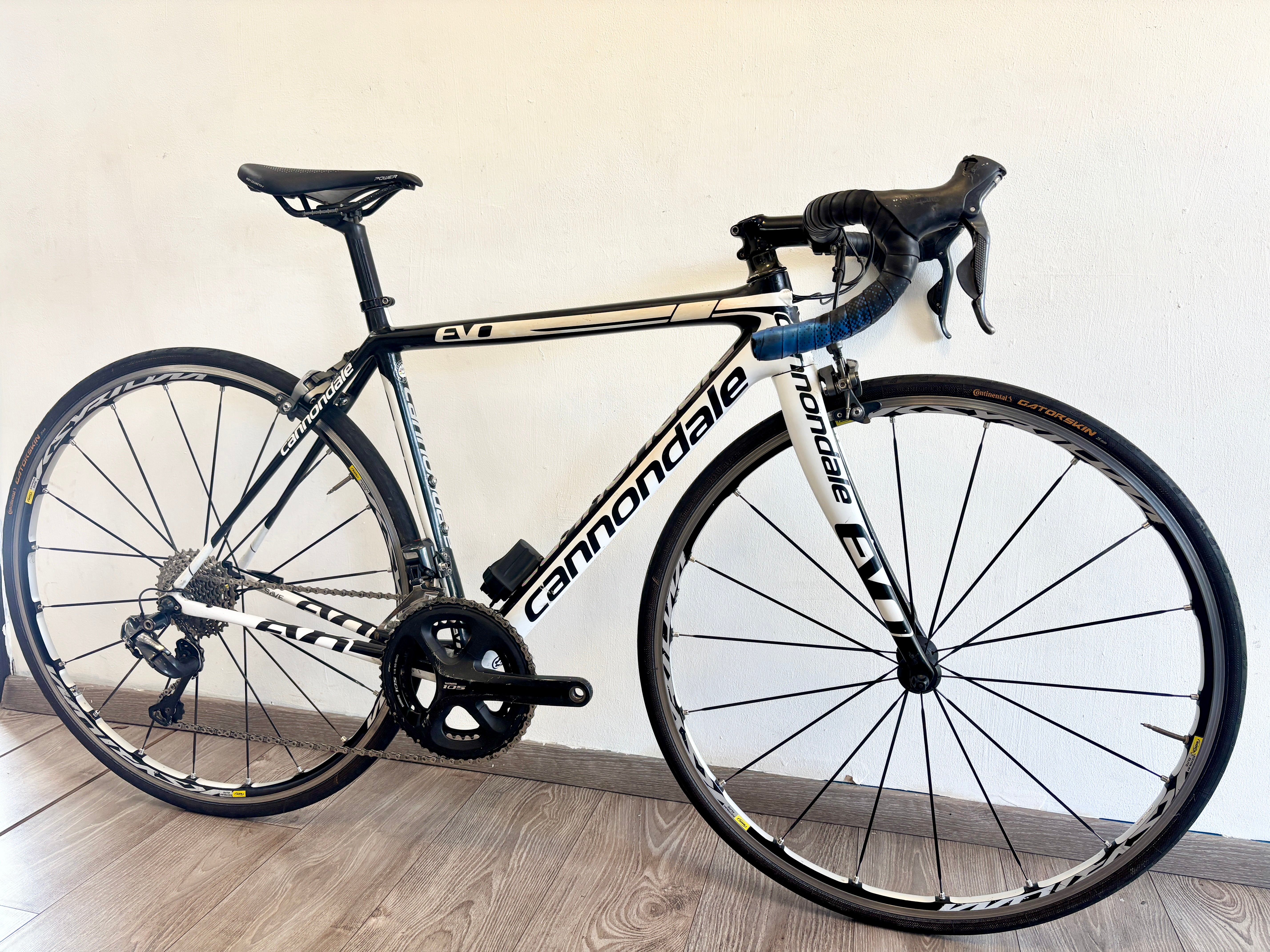 CANNONDALE SÚPER SIX