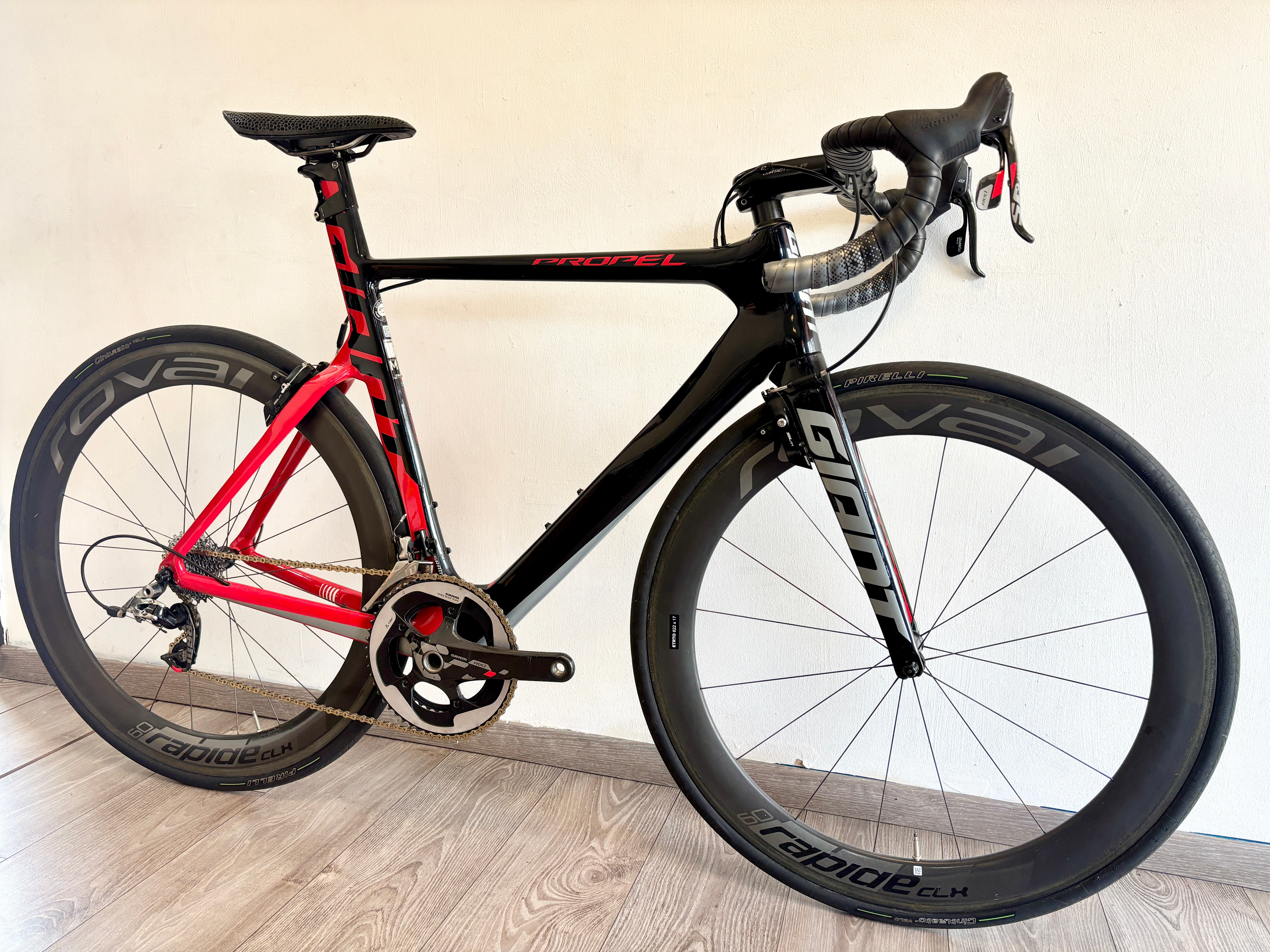 GIANT PROPEL