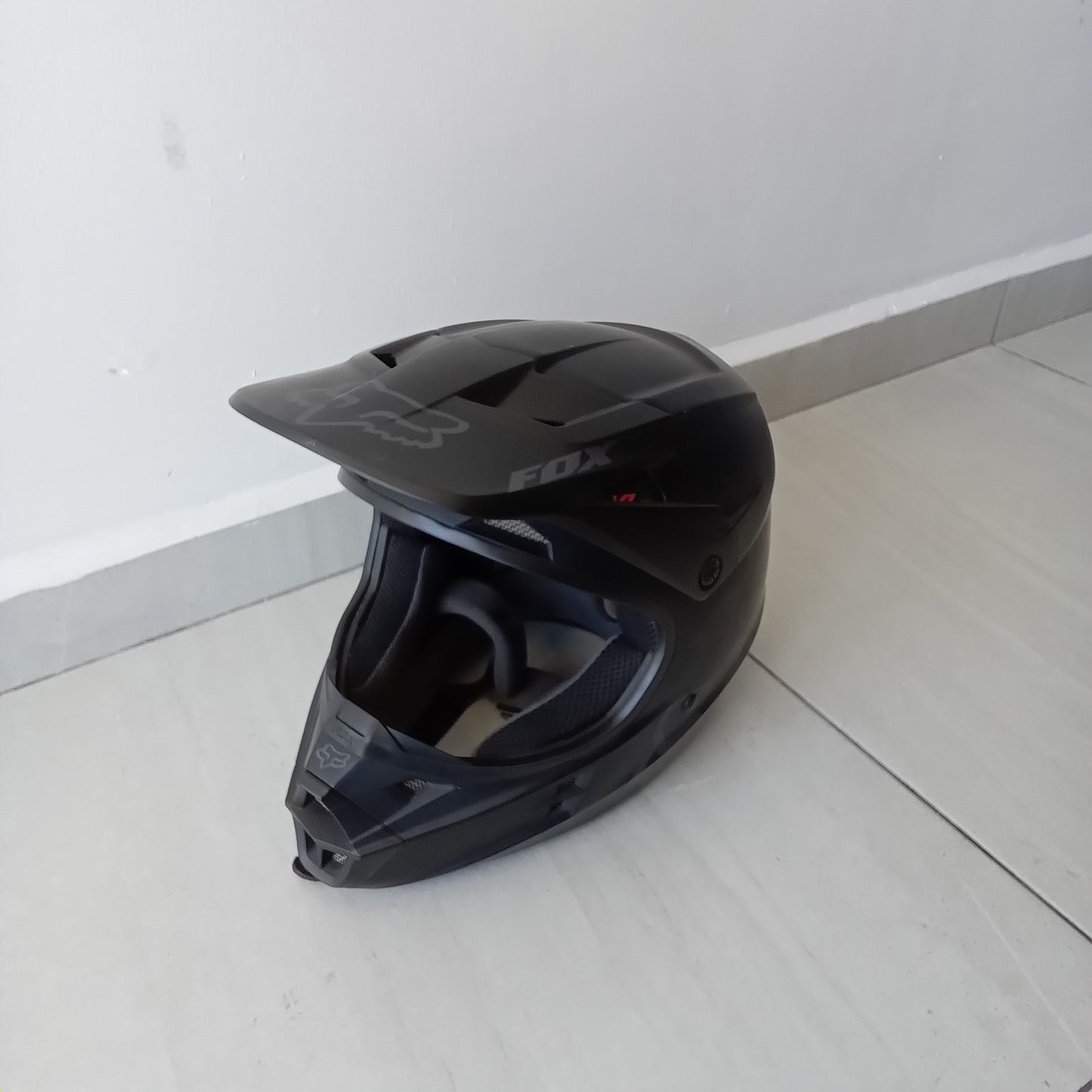 Casco Fox Fullface V1 Negro (SEMINUEVO)