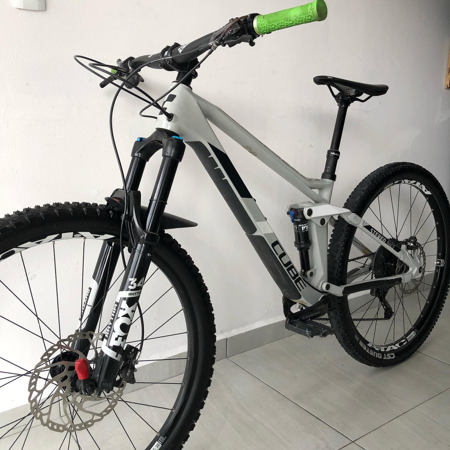 Cube Stereo 140 HPC Race