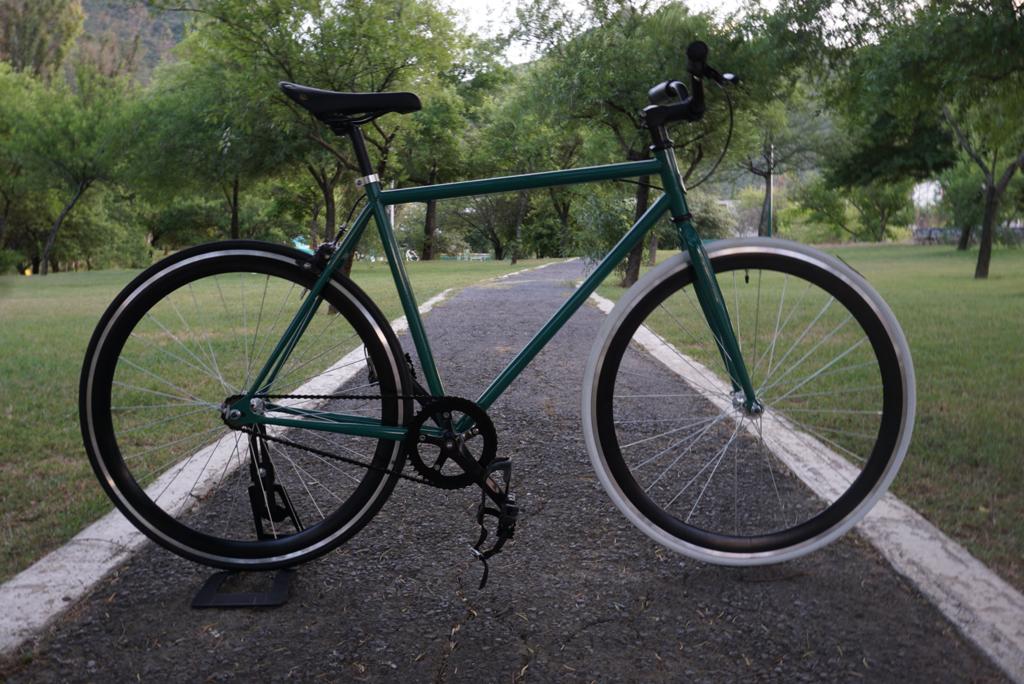 Raw Bikes - Fixie