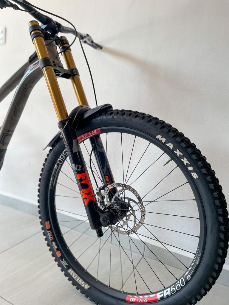 Commencal Supreme DH