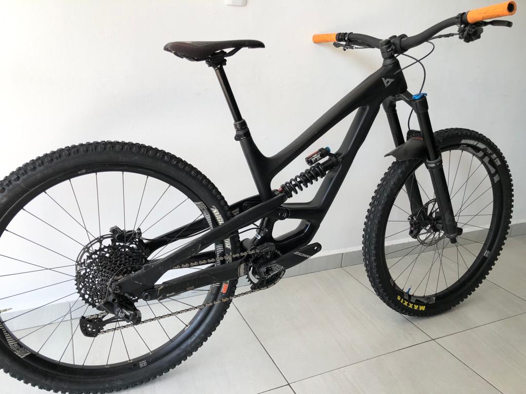 YT - capra CF pro