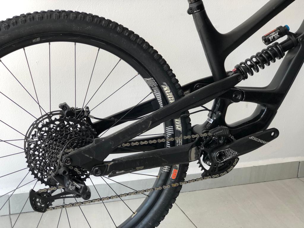 YT - capra CF pro